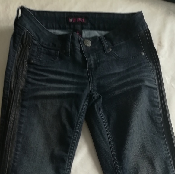 Skinny jeans - Picture 2 of 8